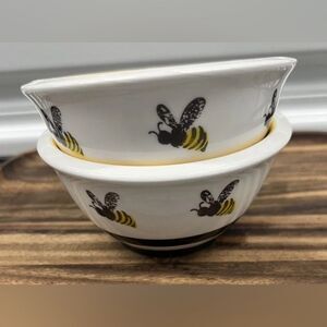 Bee Motif White Ceramic Bowls